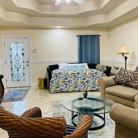 Brownsville Comfort 2 Bedroom 1 Bath , Spacious Kitchen And Outdoor Home المظهر الخارجي الصورة