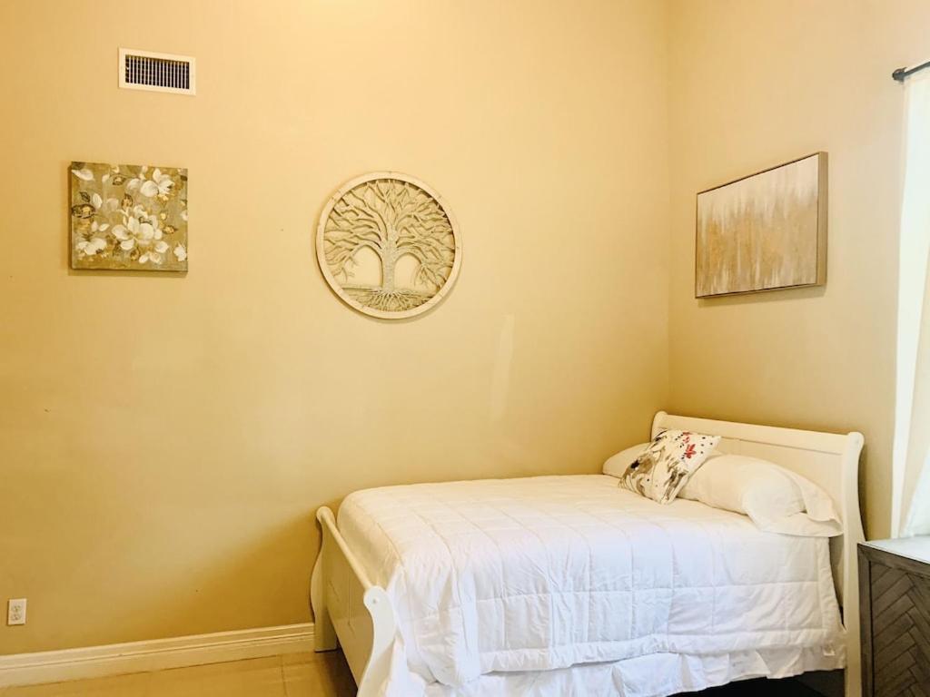Brownsville Comfort 2 Bedroom 1 Bath , Spacious Kitchen And Outdoor Home المظهر الخارجي الصورة