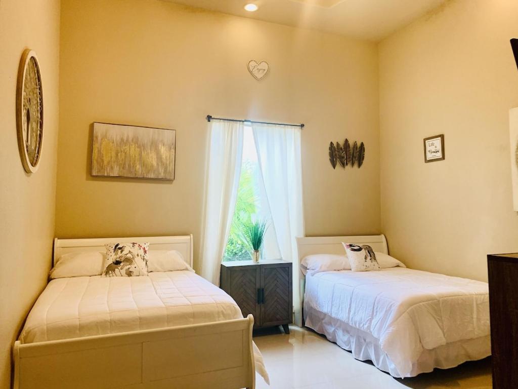 Brownsville Comfort 2 Bedroom 1 Bath , Spacious Kitchen And Outdoor Home المظهر الخارجي الصورة