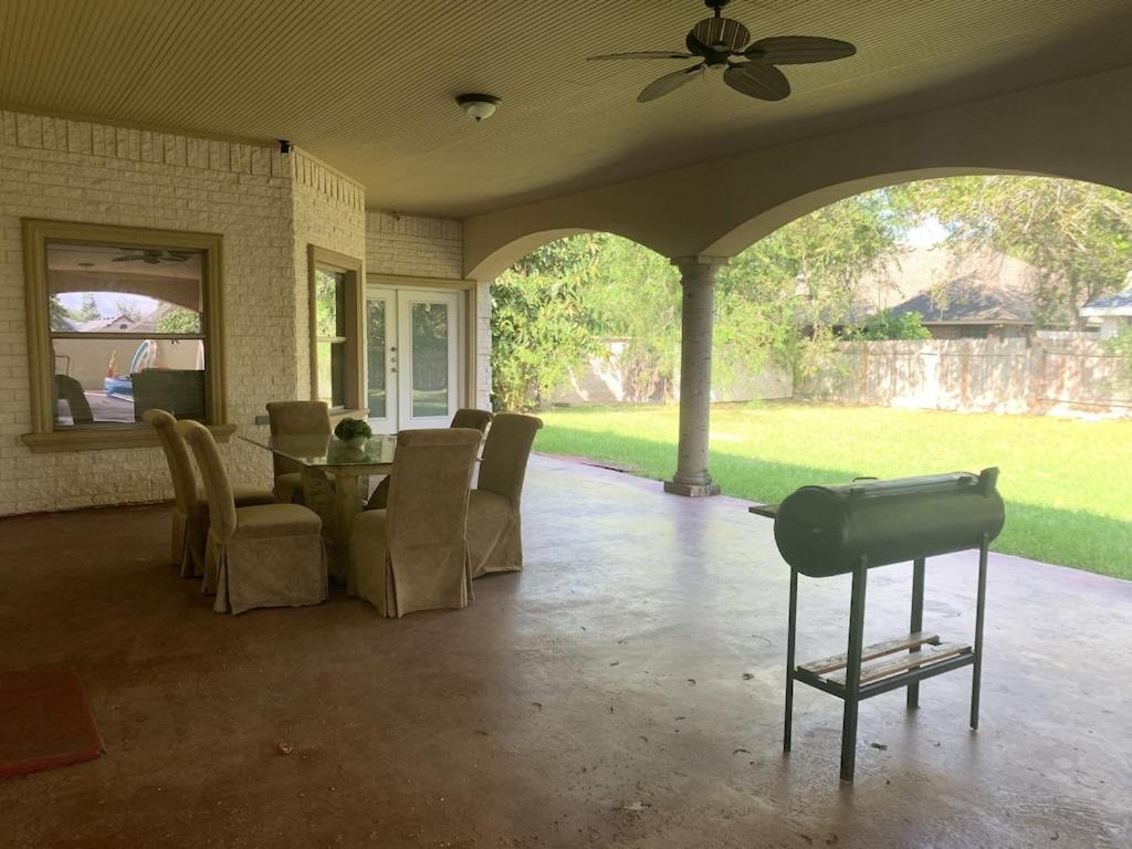 Brownsville Comfort 2 Bedroom 1 Bath , Spacious Kitchen And Outdoor Home المظهر الخارجي الصورة