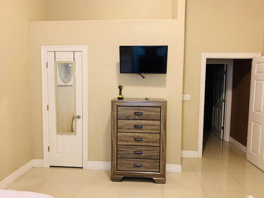 Brownsville Comfort 2 Bedroom 1 Bath , Spacious Kitchen And Outdoor Home المظهر الخارجي الصورة