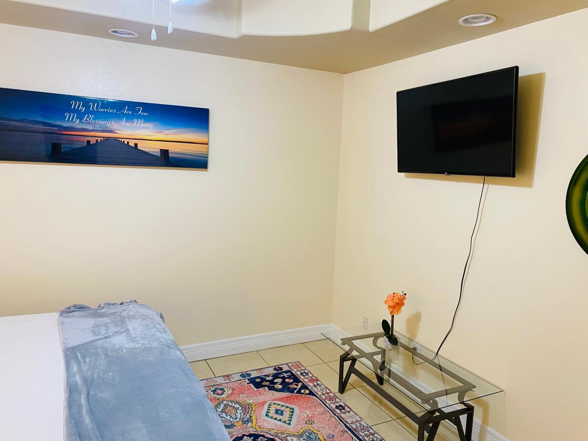 Brownsville Comfort 2 Bedroom 1 Bath , Spacious Kitchen And Outdoor Home المظهر الخارجي الصورة