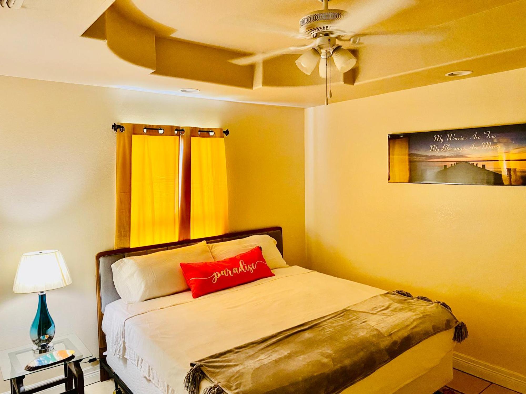 Brownsville Comfort 2 Bedroom 1 Bath , Spacious Kitchen And Outdoor Home المظهر الخارجي الصورة